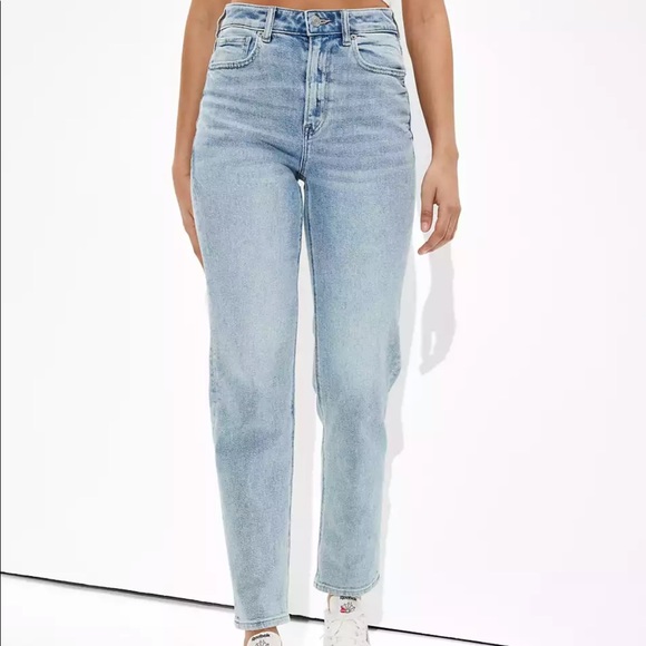 American Eagle Outfitters Denim - AE stretch mom jeans
